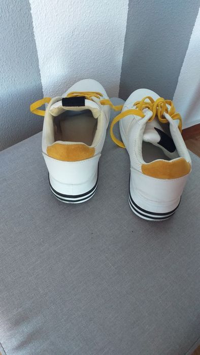 Tênis semi novos