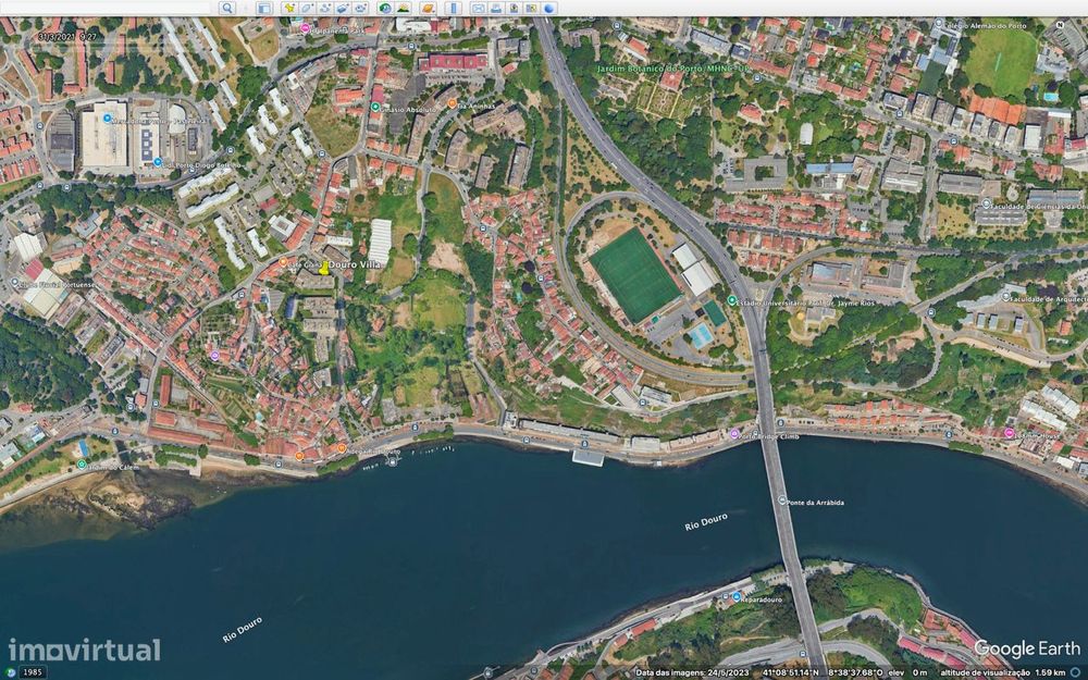 T3 Duplex Premium em Condomínio Fechado com Piscina e Jardins – Porto