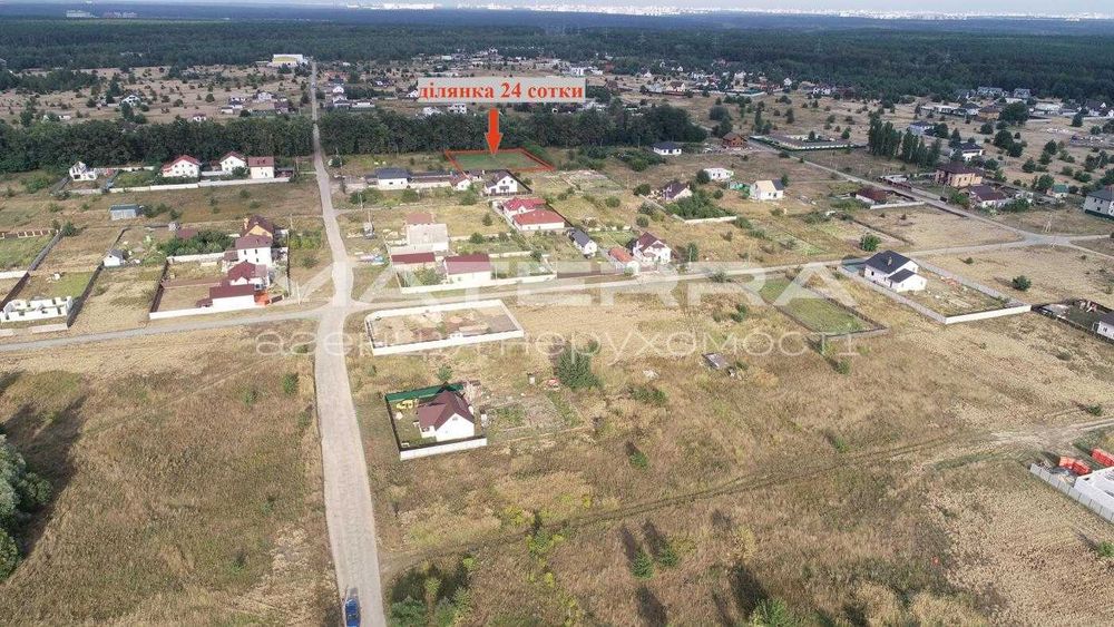 Дмитрівка продаж ділянки 24 сотки з світлом 10 кВт