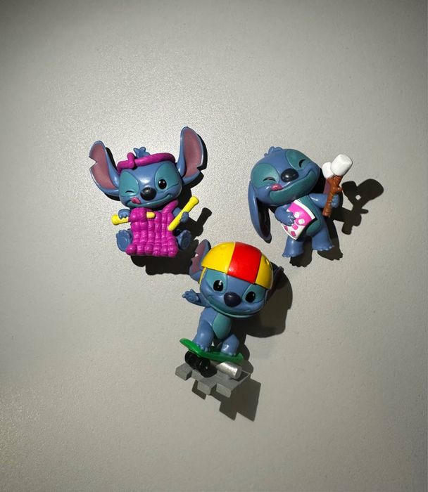 Фігурка-сюрприз у капсулі ананасу Stitch S5 - Стіч