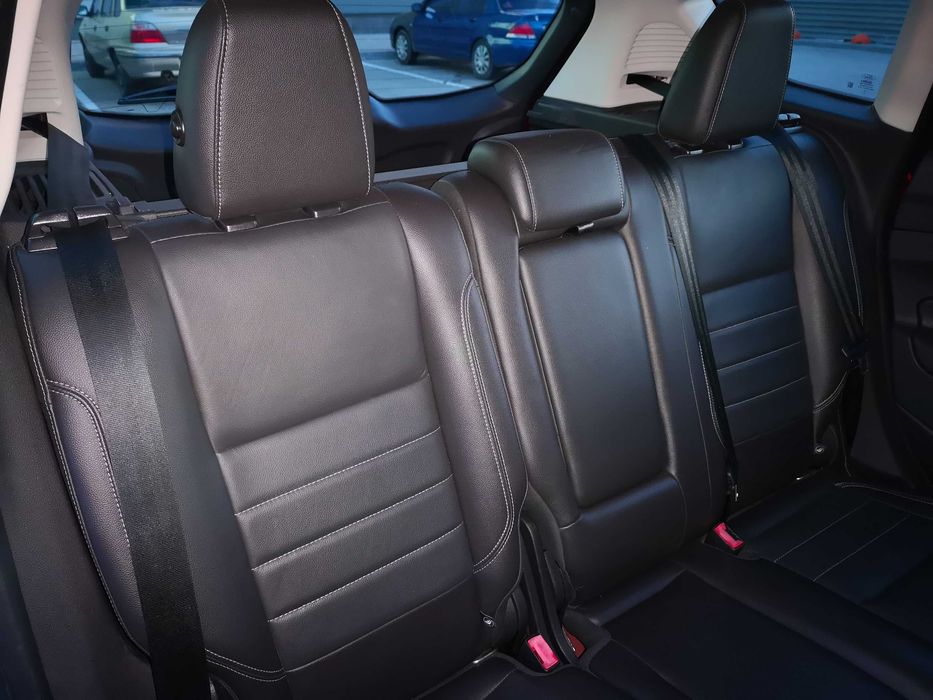 Ford C-Max HYBRID Energi Plug-in 2013 з мінімальним пробігом