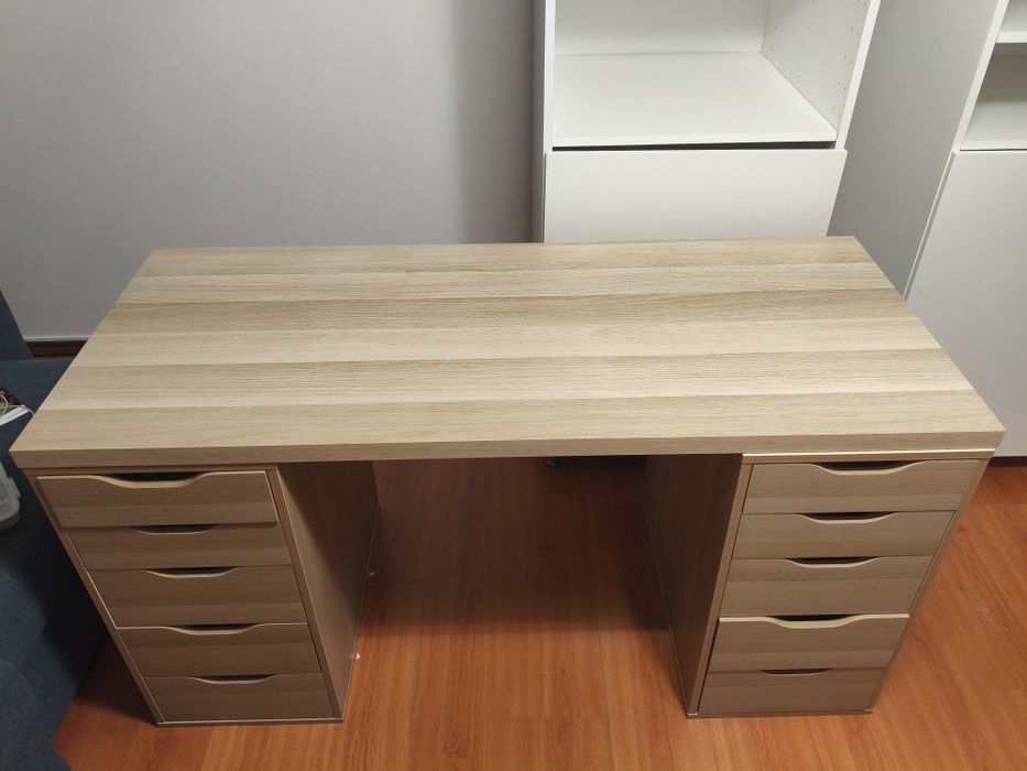 Mesa ikea como novo