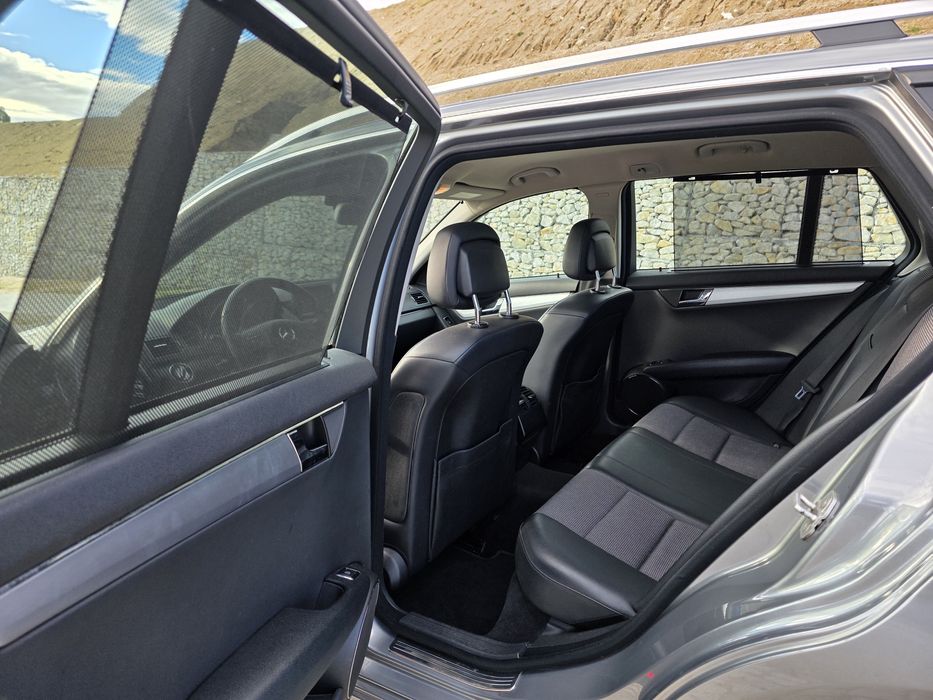 Mercedes-Benz C220 CDI Avantgarde BlueEfficiency Full Extras