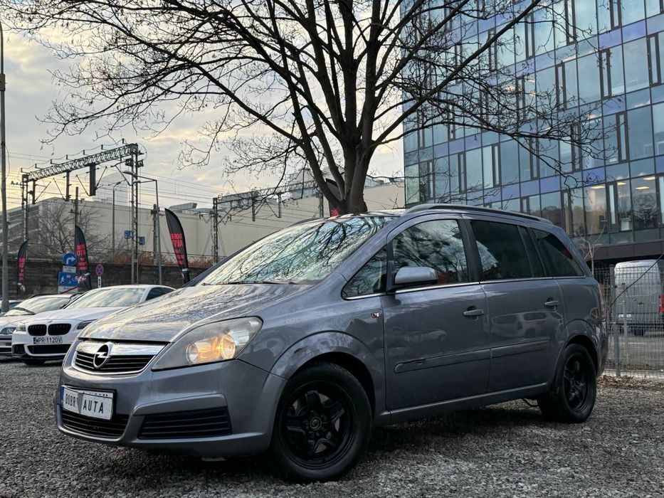 Opel Zafira•1.9D•Praktyczny•Niezawodny•Święta Otwarte•Zamiana