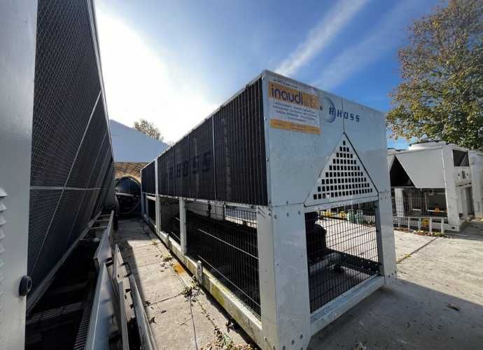 Chiller RHOSS TCAVSZ21040 1037 kW