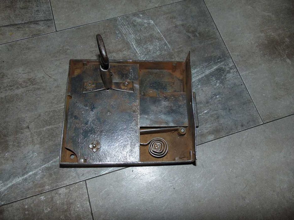 XIX w.zamek do bramy,bramki itp.