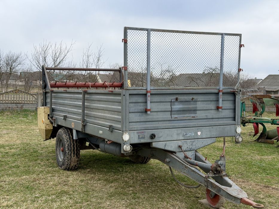 Гноєрозкидач на 3.5 т  Гнойорозкидач / Розкидач / Agromet