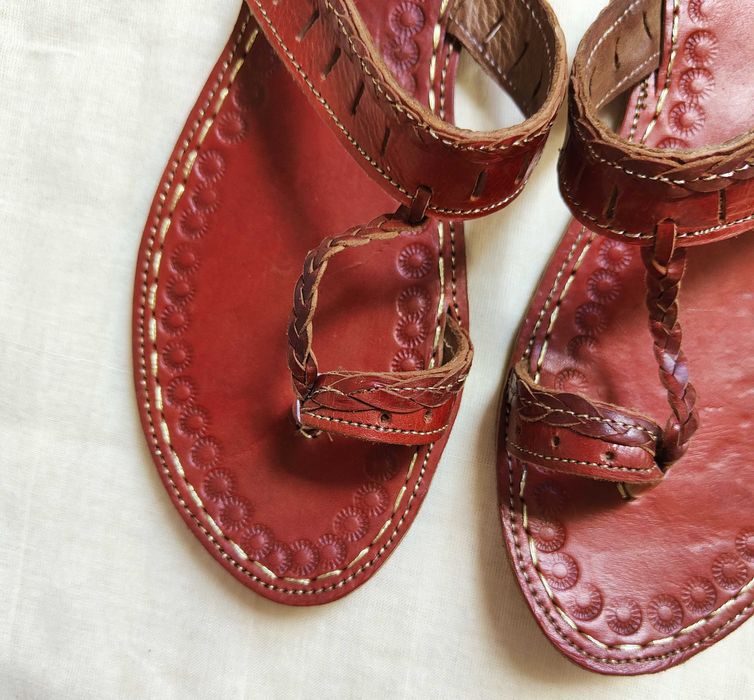 KOHbr Skórzane japonki kohalpuri 39 brązowe orientalne boho hippie