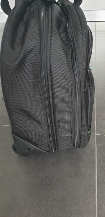 Mala Trolley Executivo Benetton - NOVA