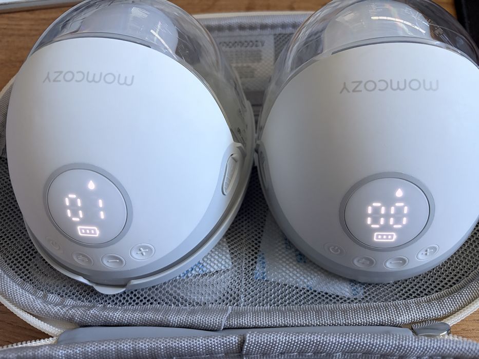 Laktator Podwójny Momcozy M6 - zestaw