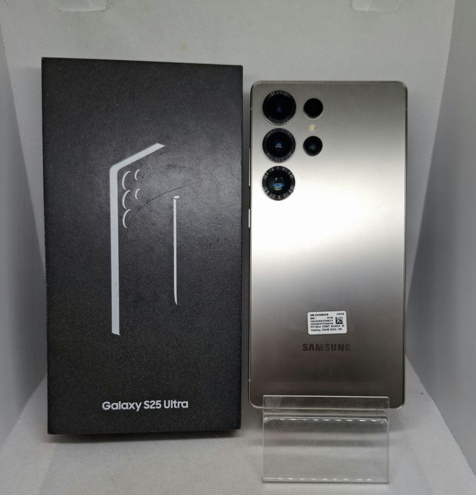 Смартфон Samsung S25 Ultra 12/256
