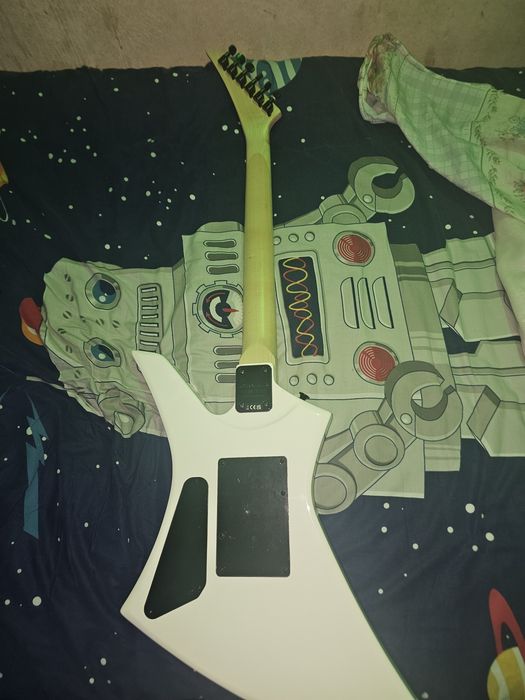 Guitarra Elétrica Jackson Kelly 24 Snow White
