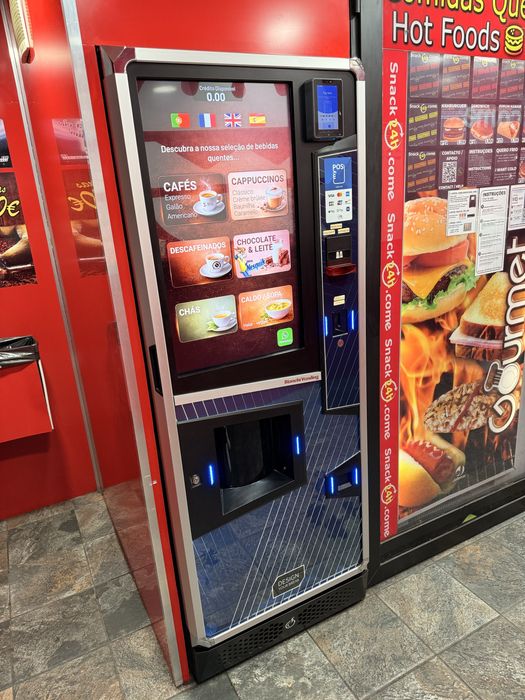 Máquina café automatica vending Bianchi Intuity 32" Novo modelo