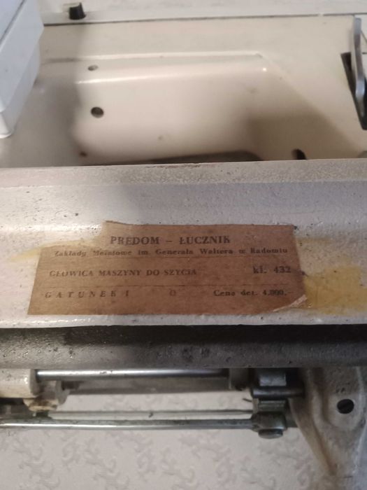 Maszyna do szycia predom łucznik 432