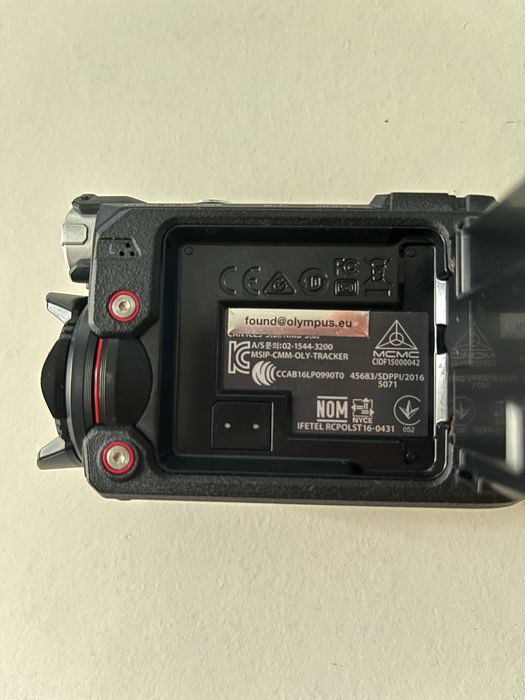 OLYMPUS Tough WATERPROOF