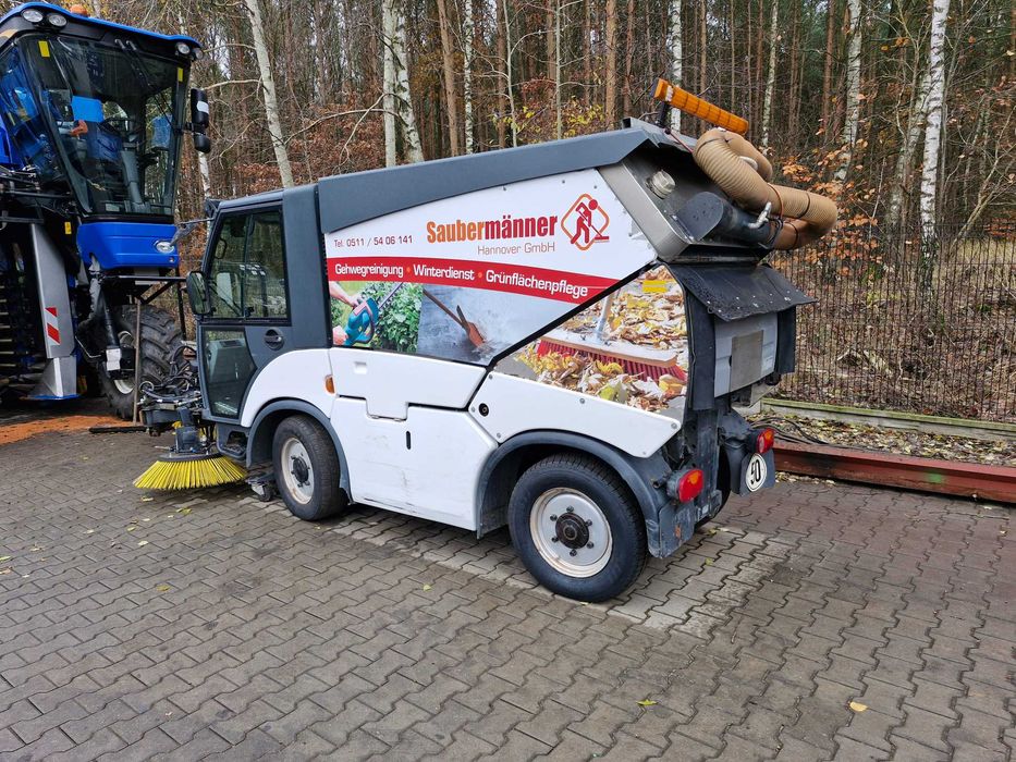 Zamiatarka Hako City Master 2000