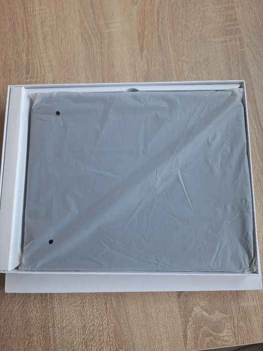 Klawiatura magnetyczna Earto to Ipad 12,9