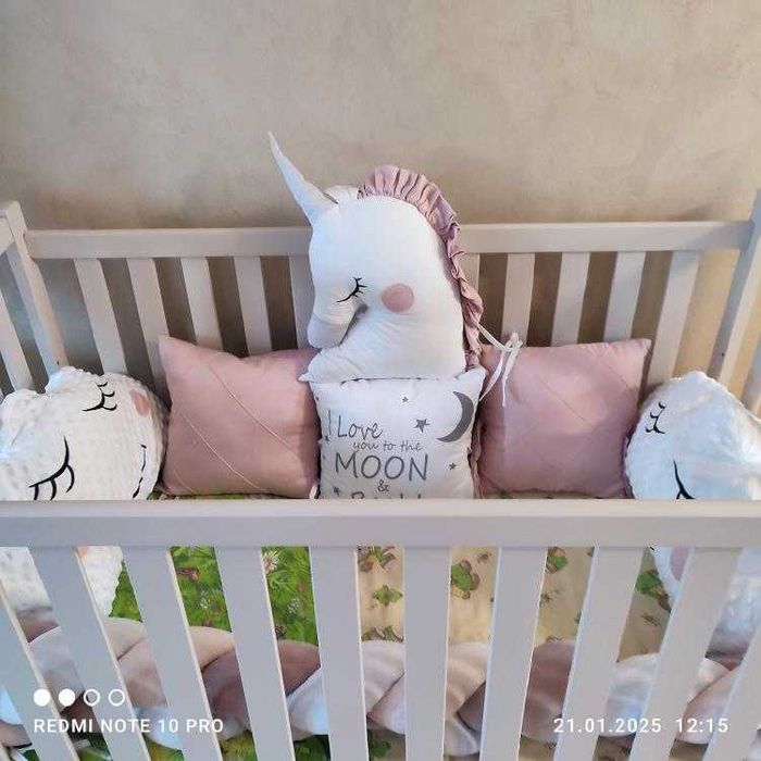 Бортики в дитяче ліжечко