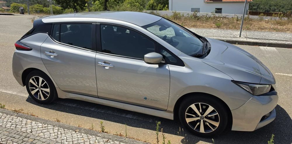 Nissan Leaf N-Connecta521691784398786562