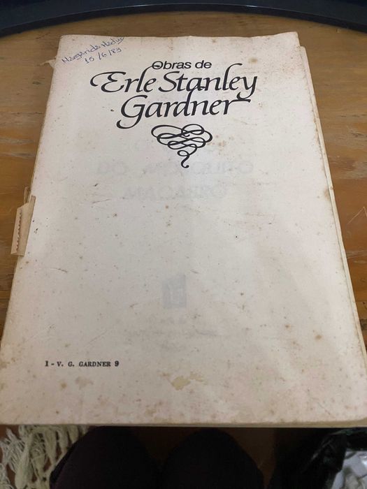 livro obras de erle stanley gardner
