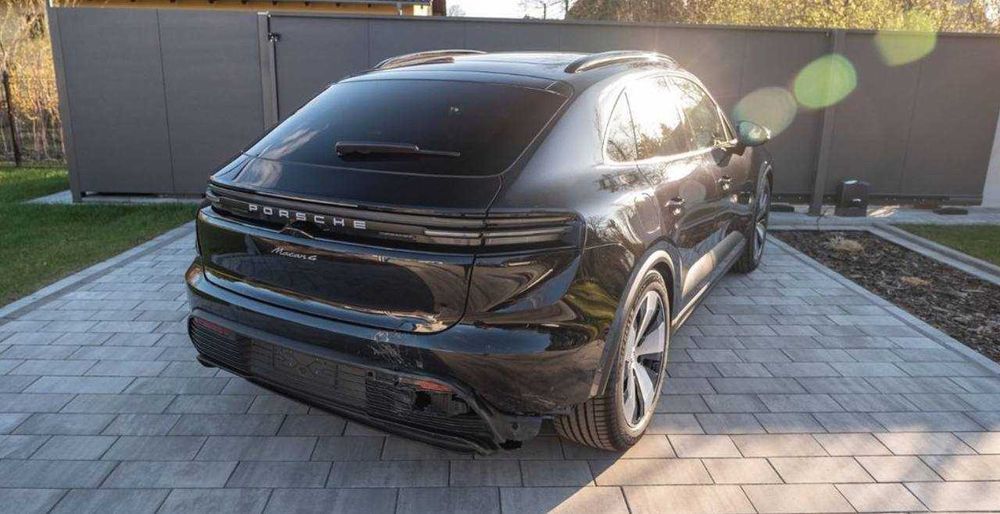 Двері Porsche Macan Electric, S, GTS, Turbo орг + скло, обшивка, ручки