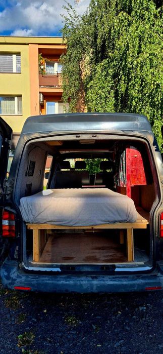 Auto Kamper Van Volkswagen T5