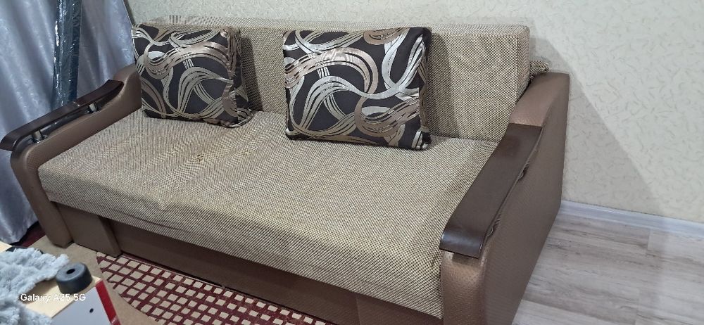 Продам диван бу.