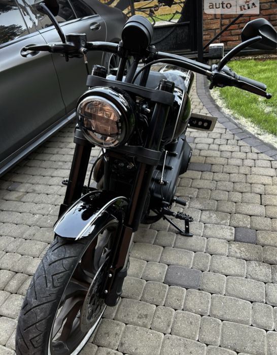 Harley-Davidson Low Rider