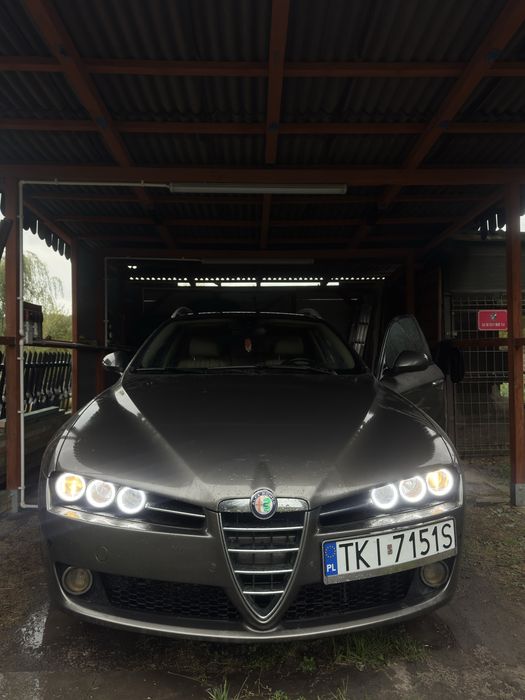 Alfa Romeo 159