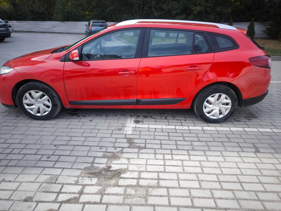 Автомобіль Рено Меган 3