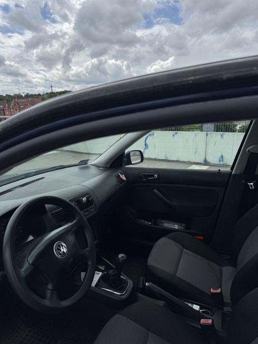 Volkswagen Golf 4 1.4 mpi