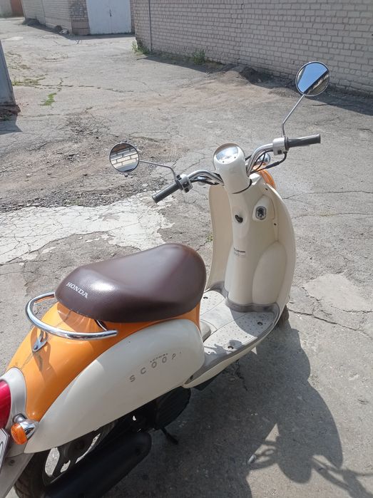 Продам мопед в хорошем состоянії Хонда четирехтак тная.