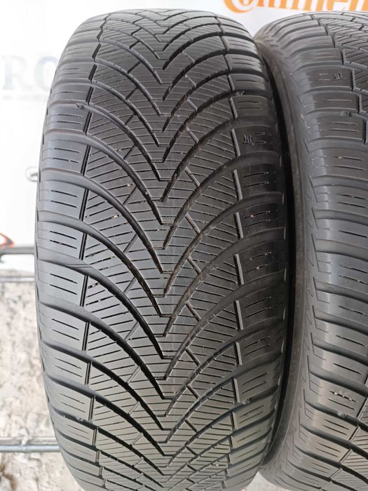 Всесезонні  шини 225/60 R17 Kumho solus 4s ha32 2022 рік 6,3мм