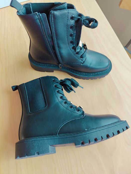 Botas pretas Lefties