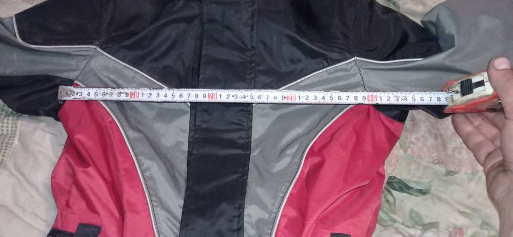 Мото куртка в отличном состоянии