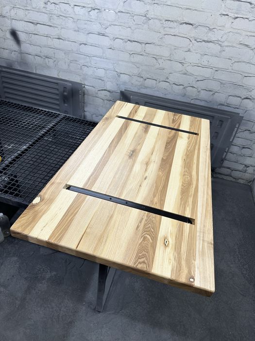 В НАЯВНОСТІ стільниця з ясеня  1300*700*40 столешница из дерева лофт