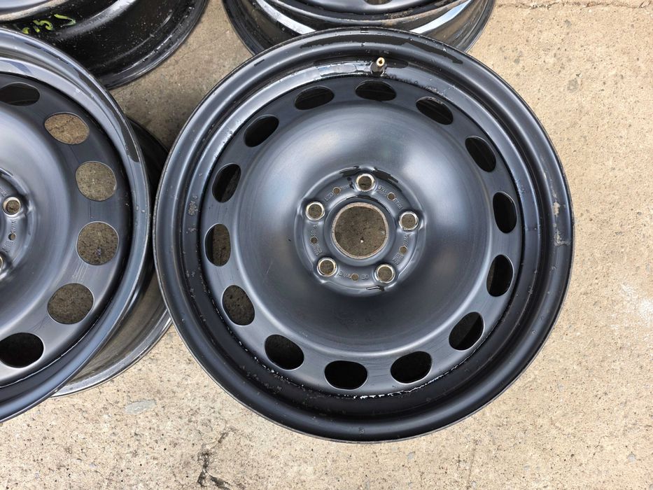 Oryginalne felgi stalowe VW AG 16" 5x112 ET 46 Golf Audi A3 Seat Leon Skoda Octavia