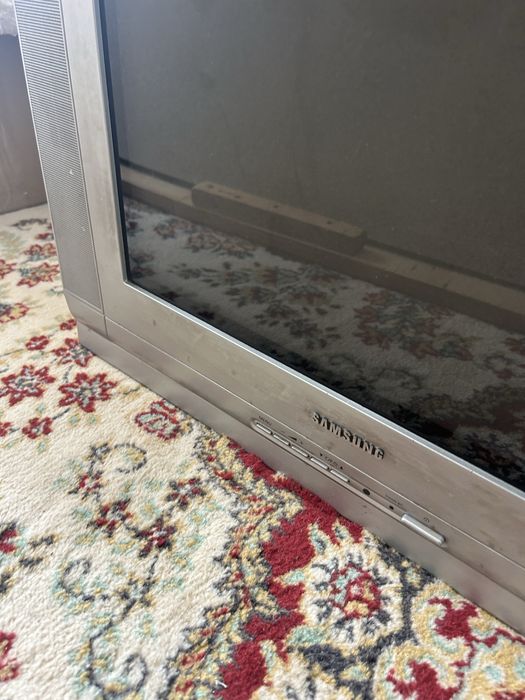 продам телевізор самсунг