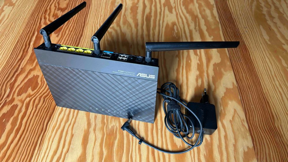 Router ASUS RT-N66U