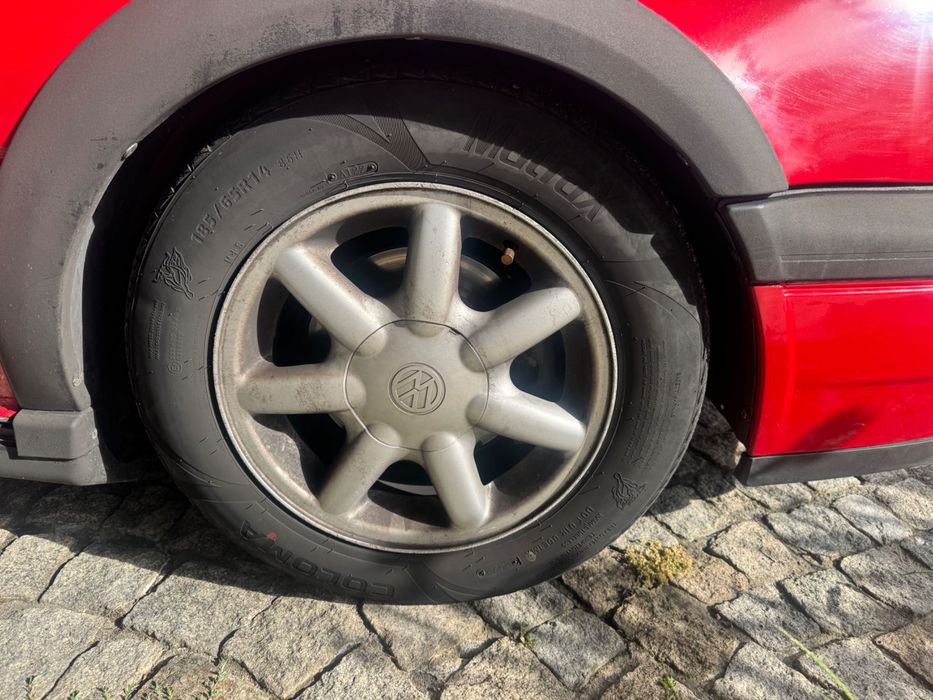 Jantes Originais Golf 3 14 4x100 com pneus com 80% de piso