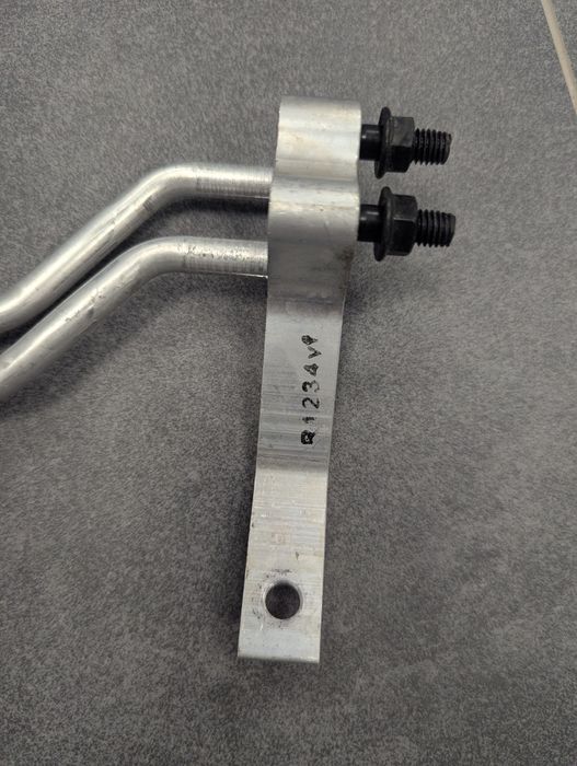 Патрубки, трубки радіаторів KIA NIRO 2024