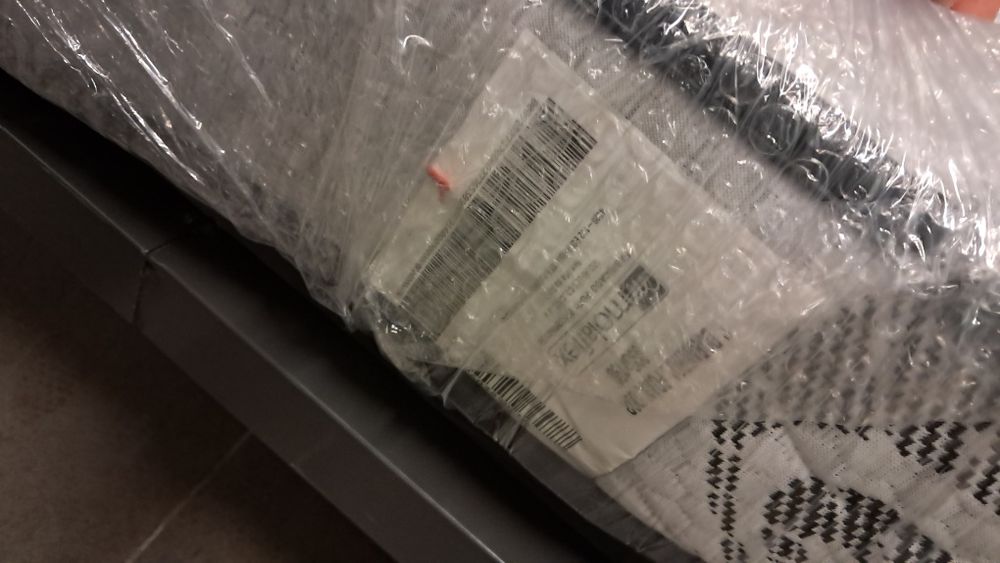 Cama solteiro com cabeceira