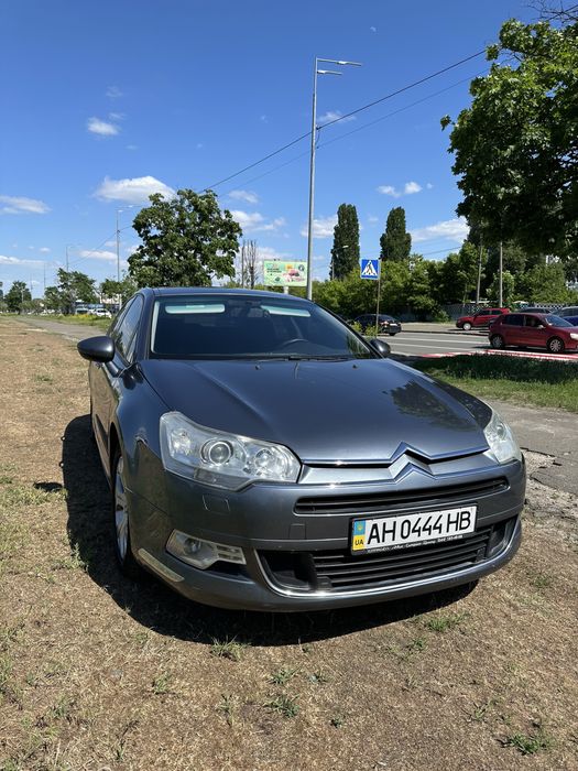 Продаж авто Citroën C5 2009 року
