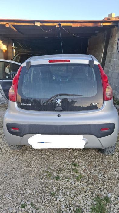 Peugeot 107 Black & Silver Edition — photo 2