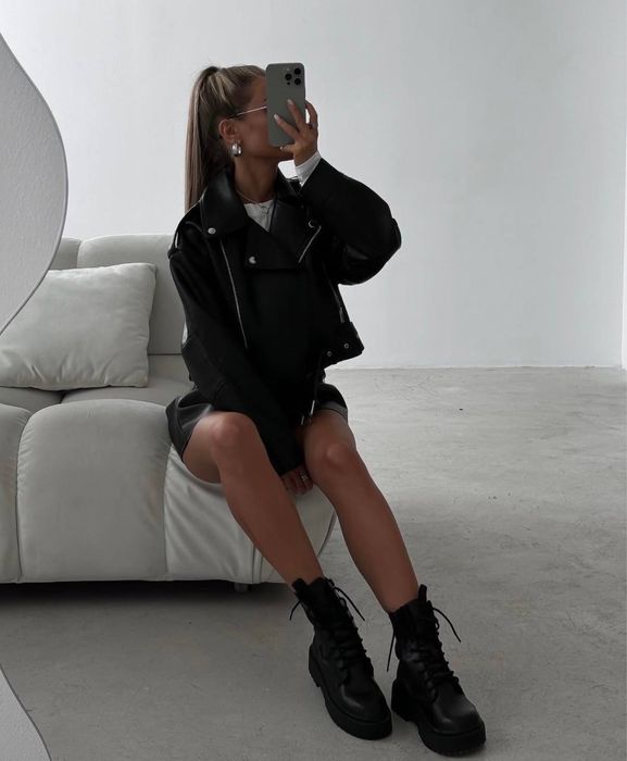 Косуха жіноча з еко шкіри