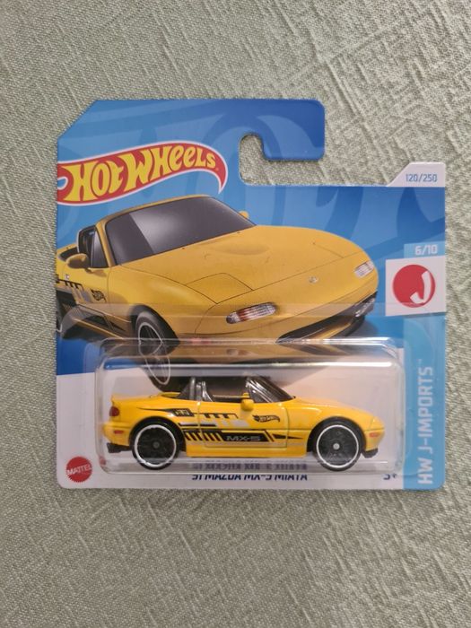 Vendo ou troco Hotwheels - Honda S800, Mazda Miata mx 5 e Mazda RX 7