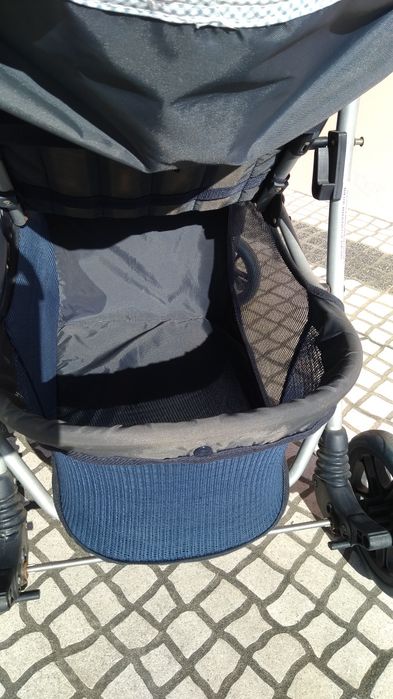 Carro de bebé de passeio64862718596354123