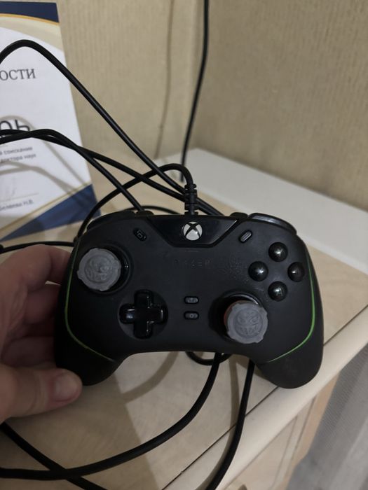 Геймпад razer wolwerine