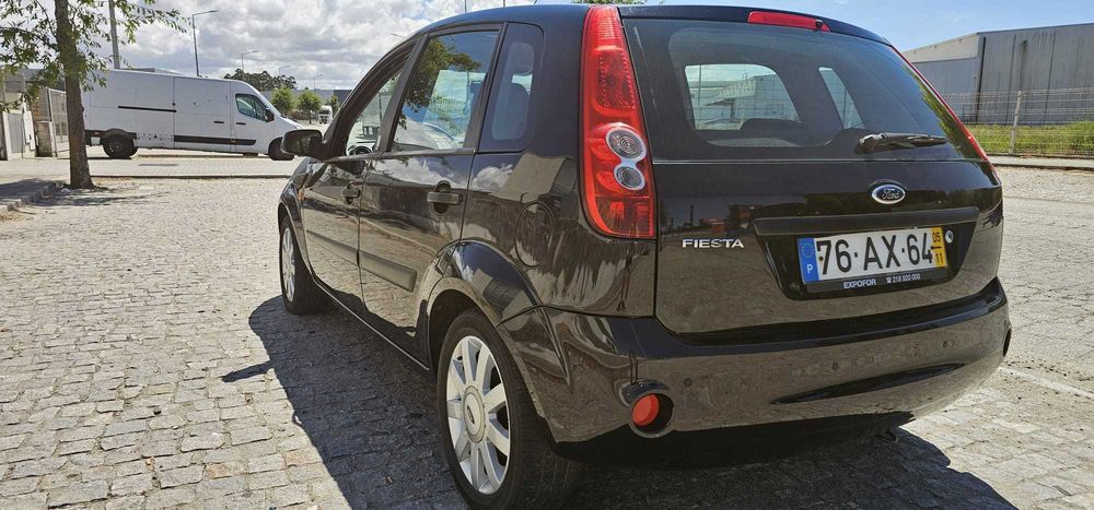 Ford Fiesta First Edition 1.25 Gasolina – 2005 - 125.000km