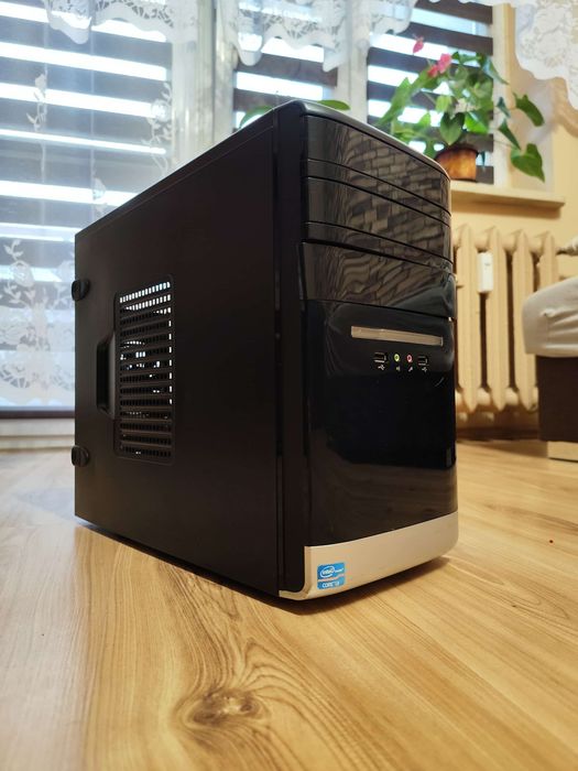 Obudowa komputera Eset